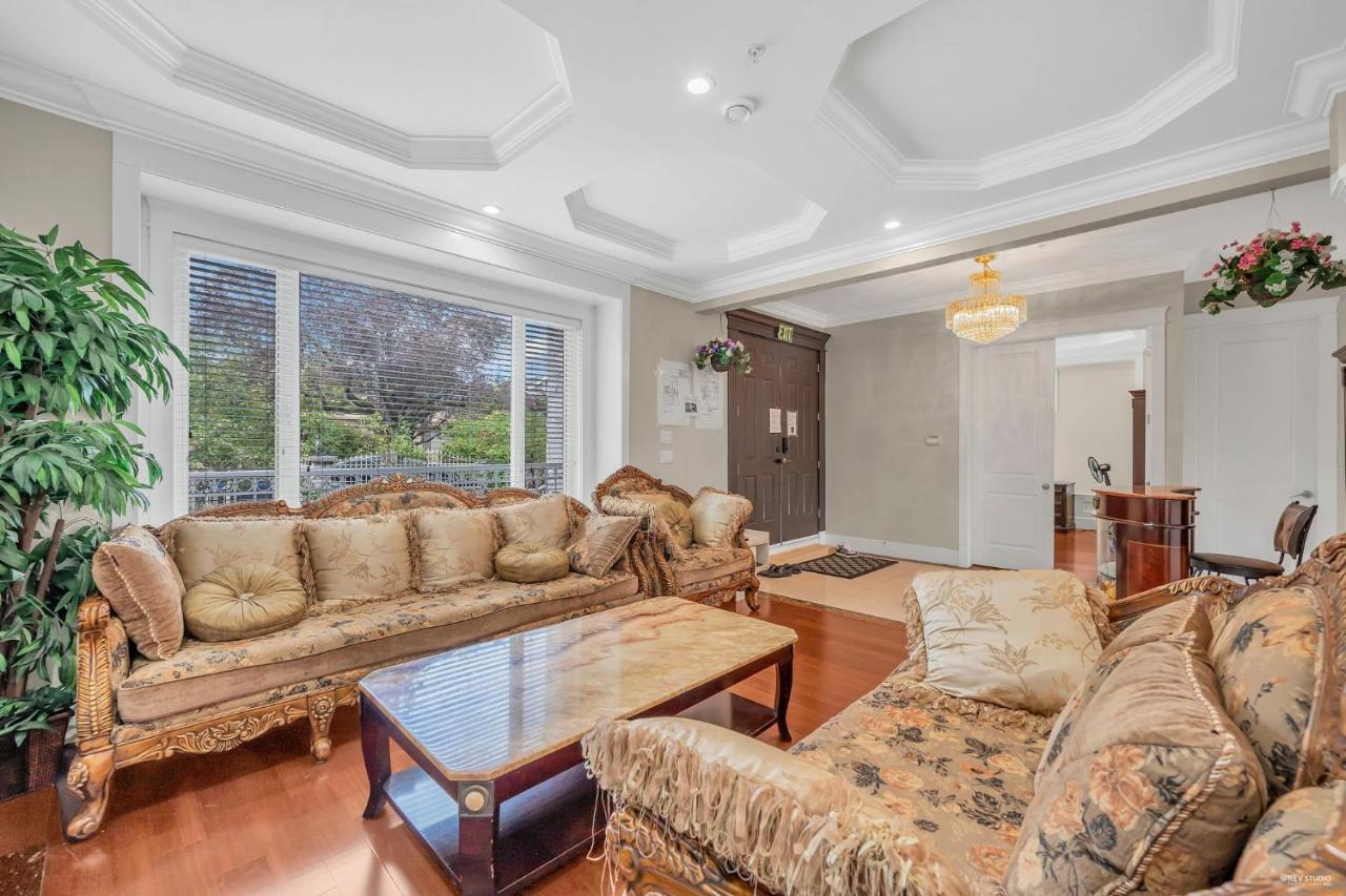 Luxurious Getaway In Vancouver-Private Room With Attached Bathroom Extérieur photo